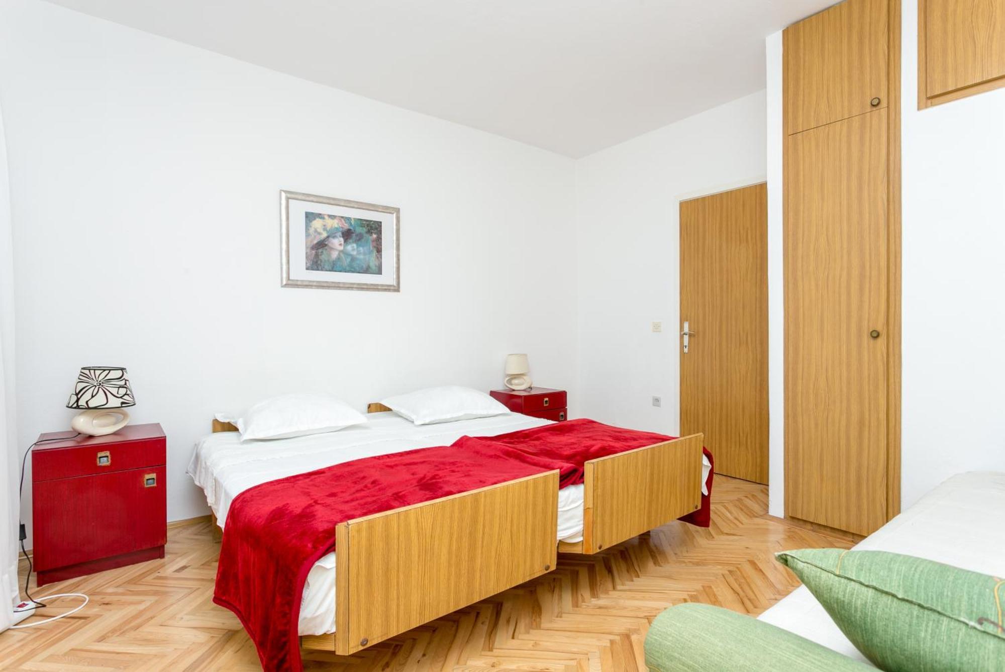 Apartments By The Sea Baska Voda, Makarska - 300 Quarto foto